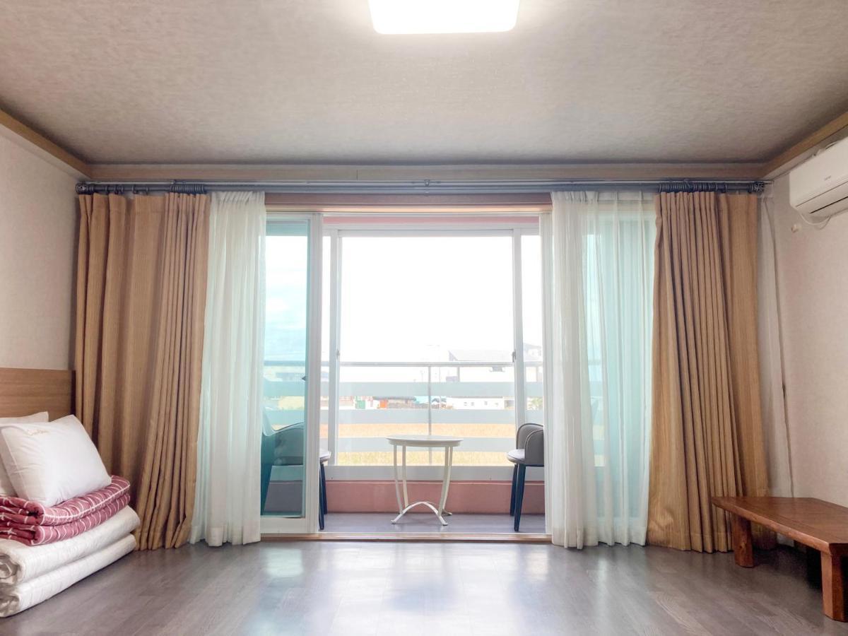 Jeju Ocean Family Hotel Esterno foto